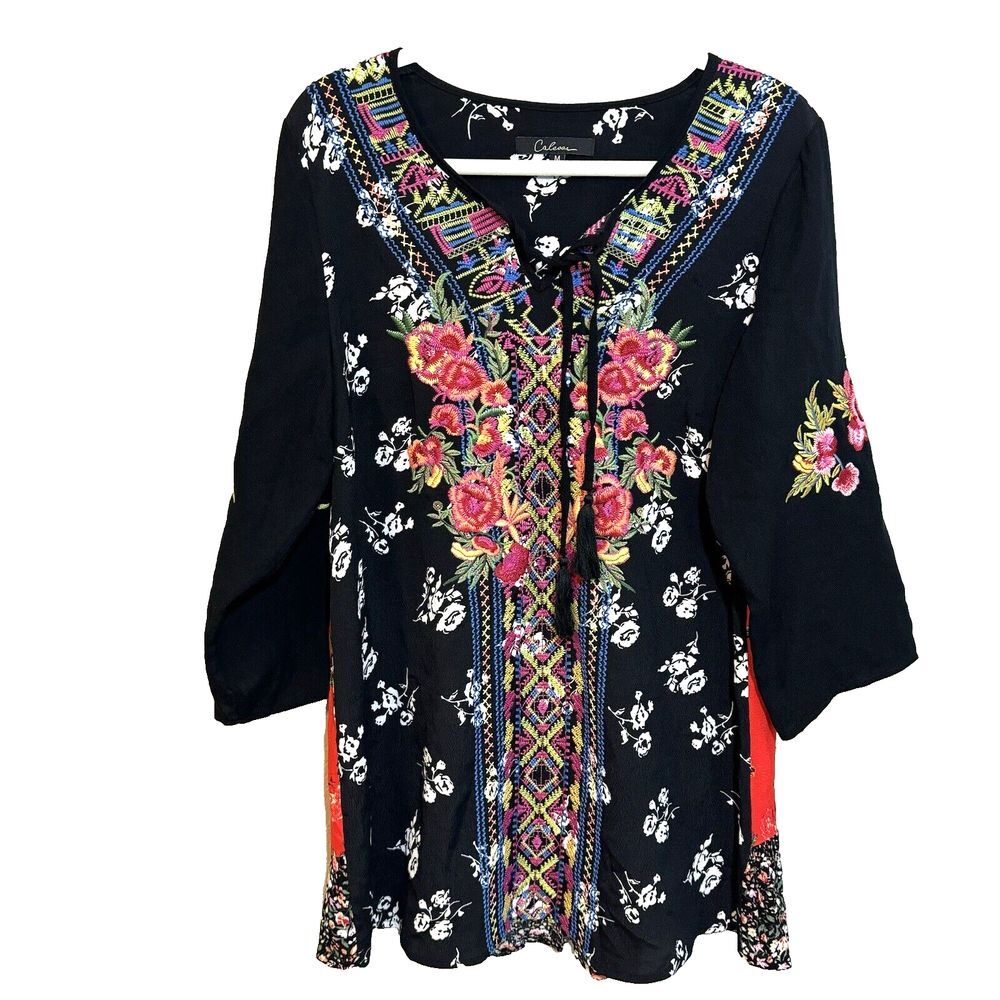 Calessa Womens Top Sz M  Black‎ Embroidered Tunic Floral EUC Mixed Media